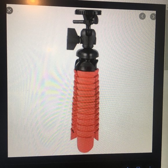 Deco Essentials 12-Inch Tripod - Picture 4 of 4